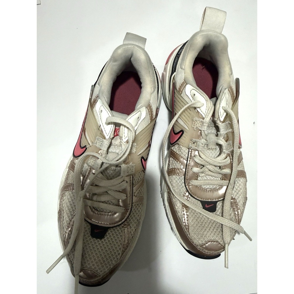 NIKE V2K Run Womens Running sneakers Guava Ice, Metallic Silver Aster Pink 6.5
